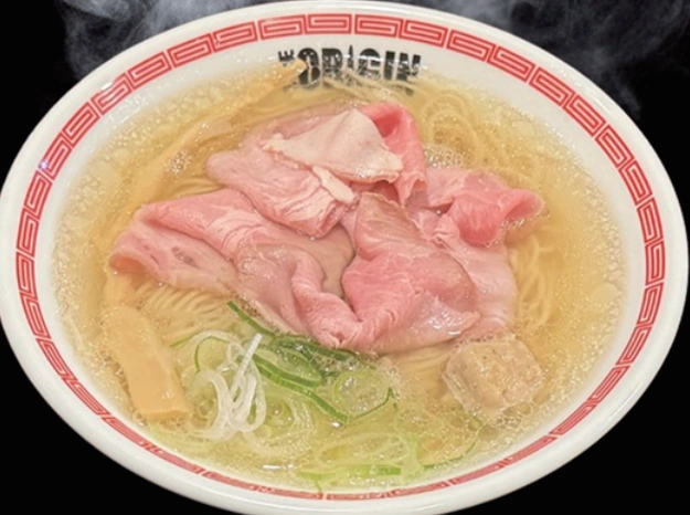 松阪牛と煮干の塩らあめん